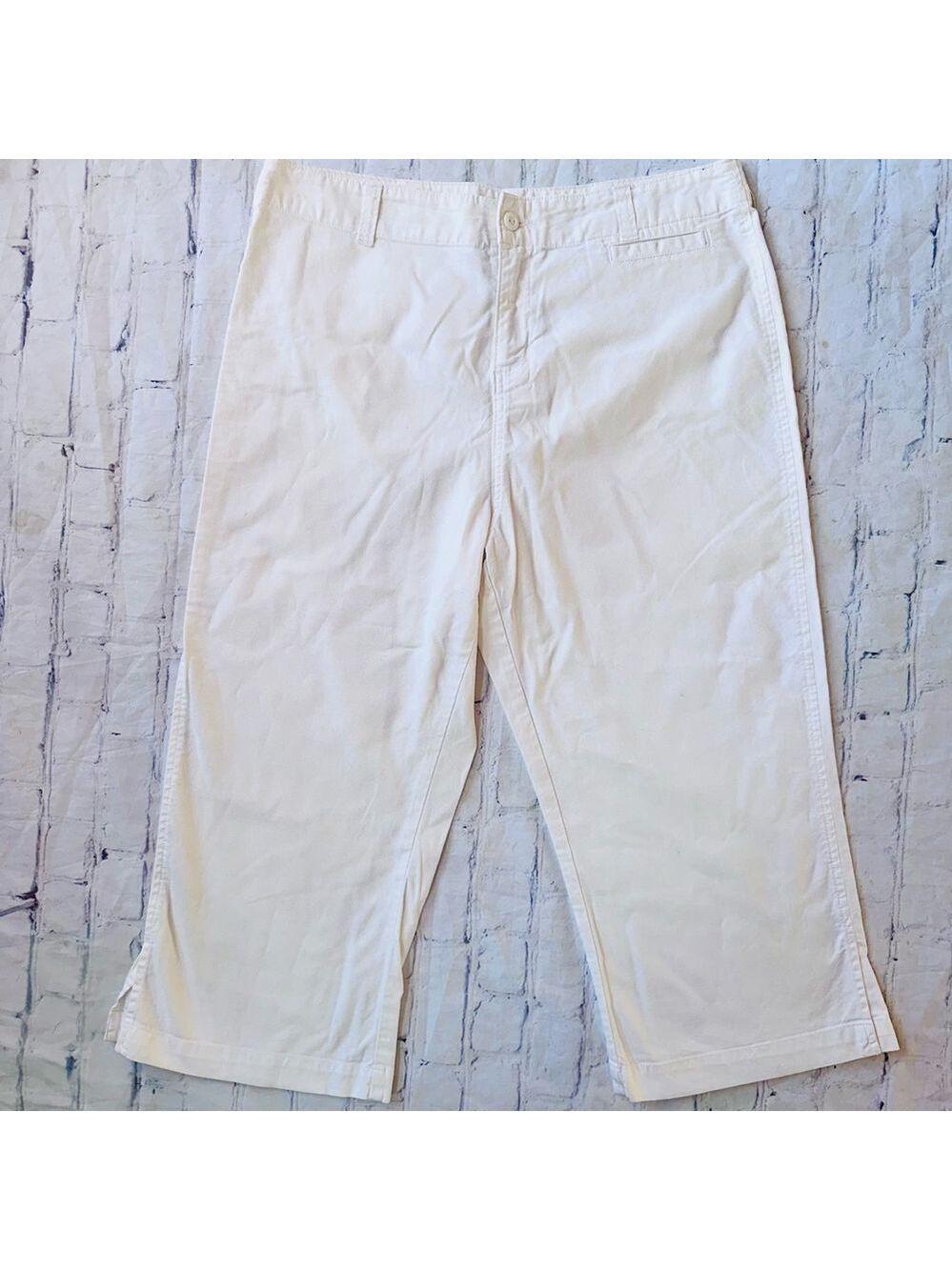 NWOT Women’s Size 10 Woolrich Lightweight Cotton Cropped Pants